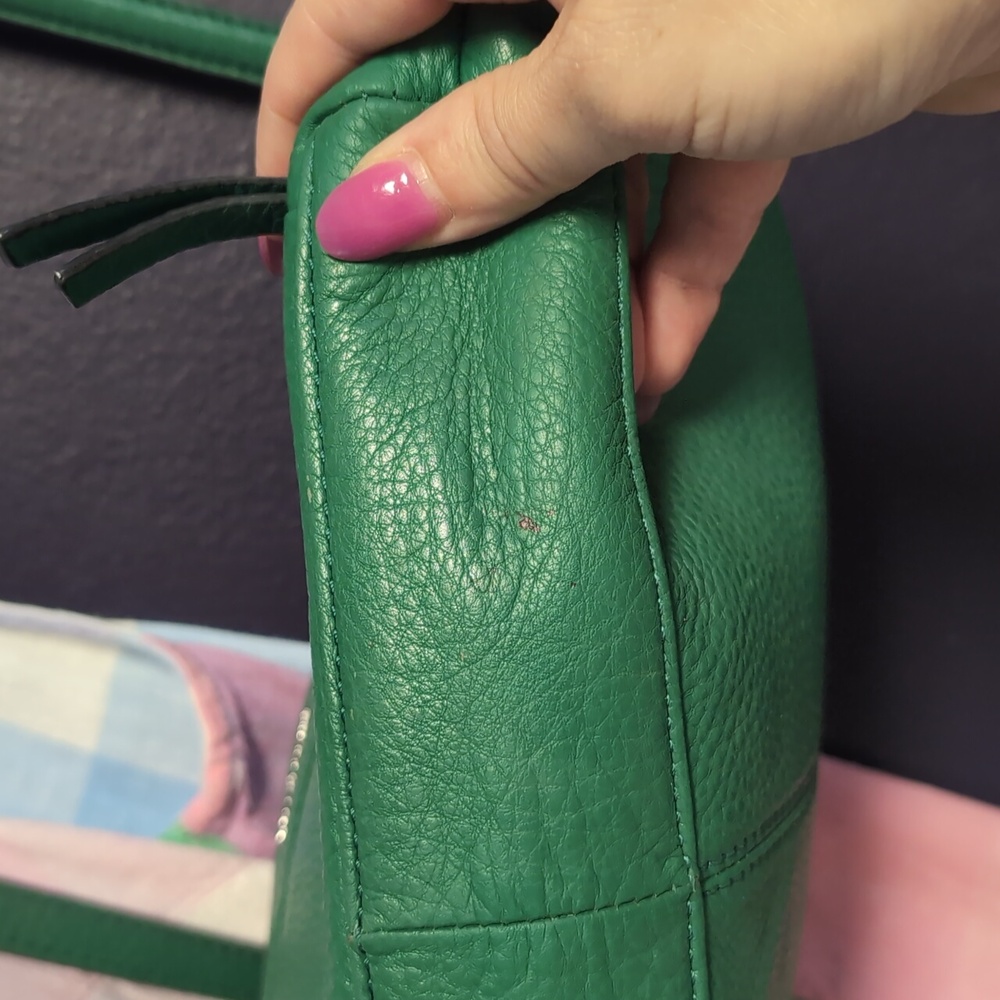 Soft Green Pebble Leather Crossbody By Calvin Klein - Picture 14 of 14